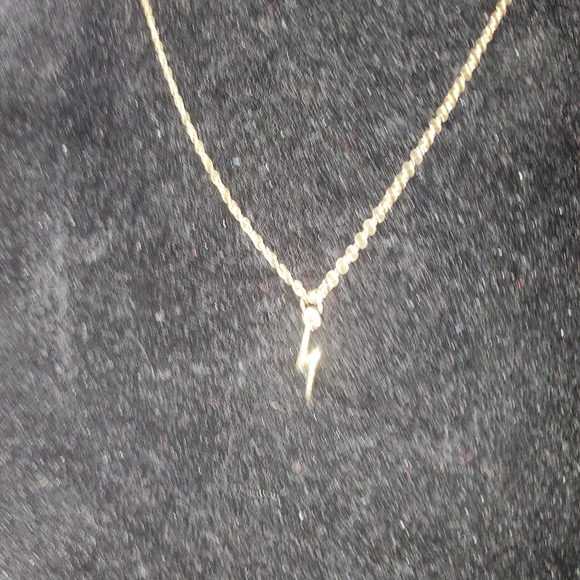 ⬇️$29 GOLD LIGHTING BOLT NECKLACE - Picture 7 of 10